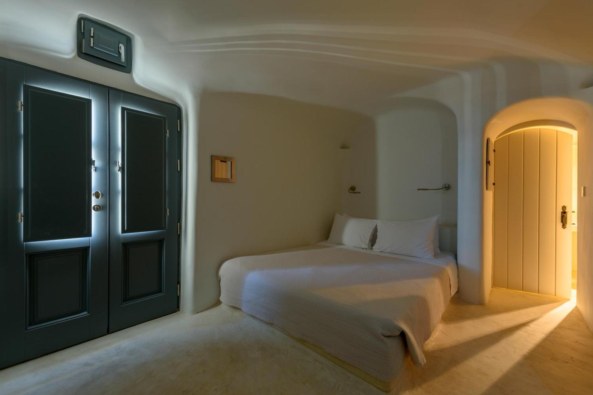 Kapari Natural Resort Imerovigli  Phòng bức ảnh